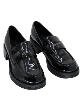 DKNY Civelli Black Patent Round Toe Heeled Loafers Size 8.5M